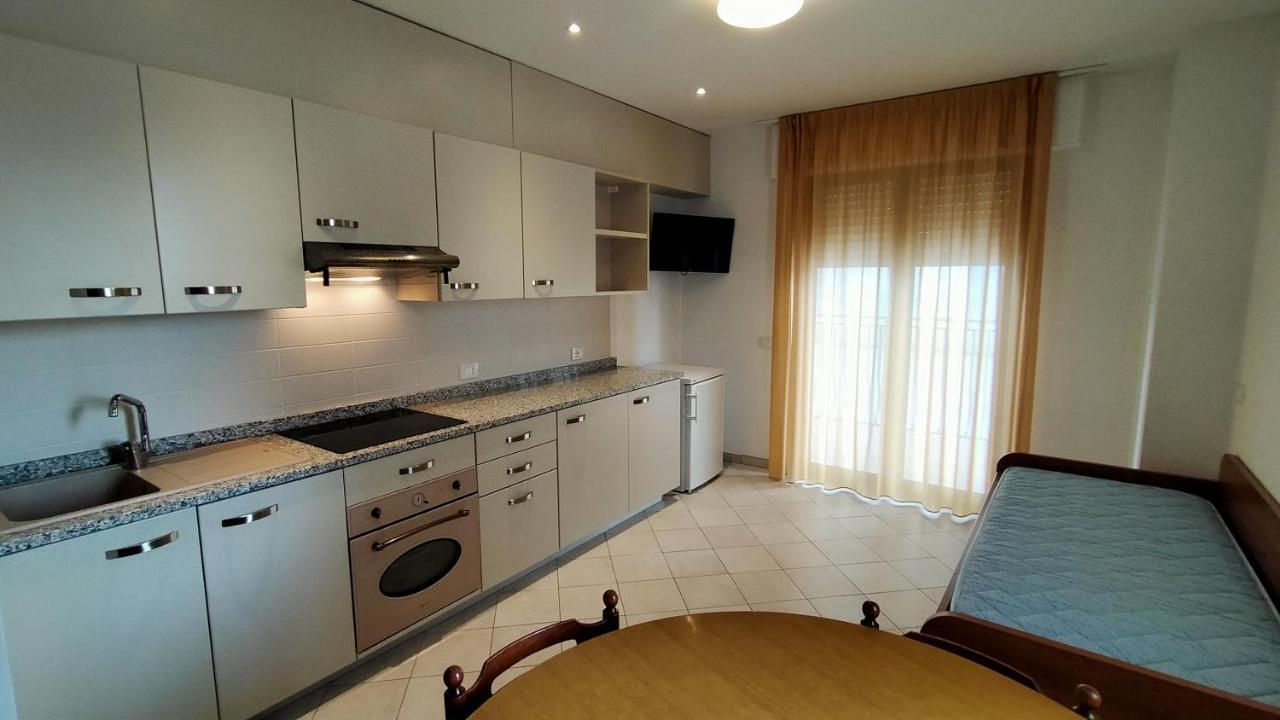 Residence Alla Rotonda 리도 디 예솔로 객실 사진